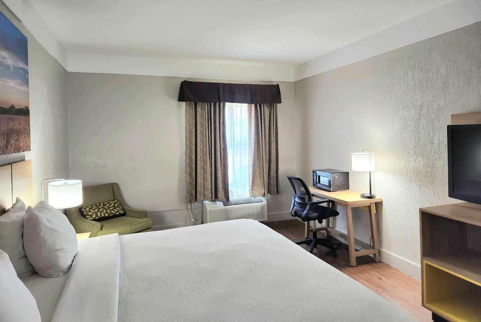 Days By Wyndham Denham Springs-baton Rouge East